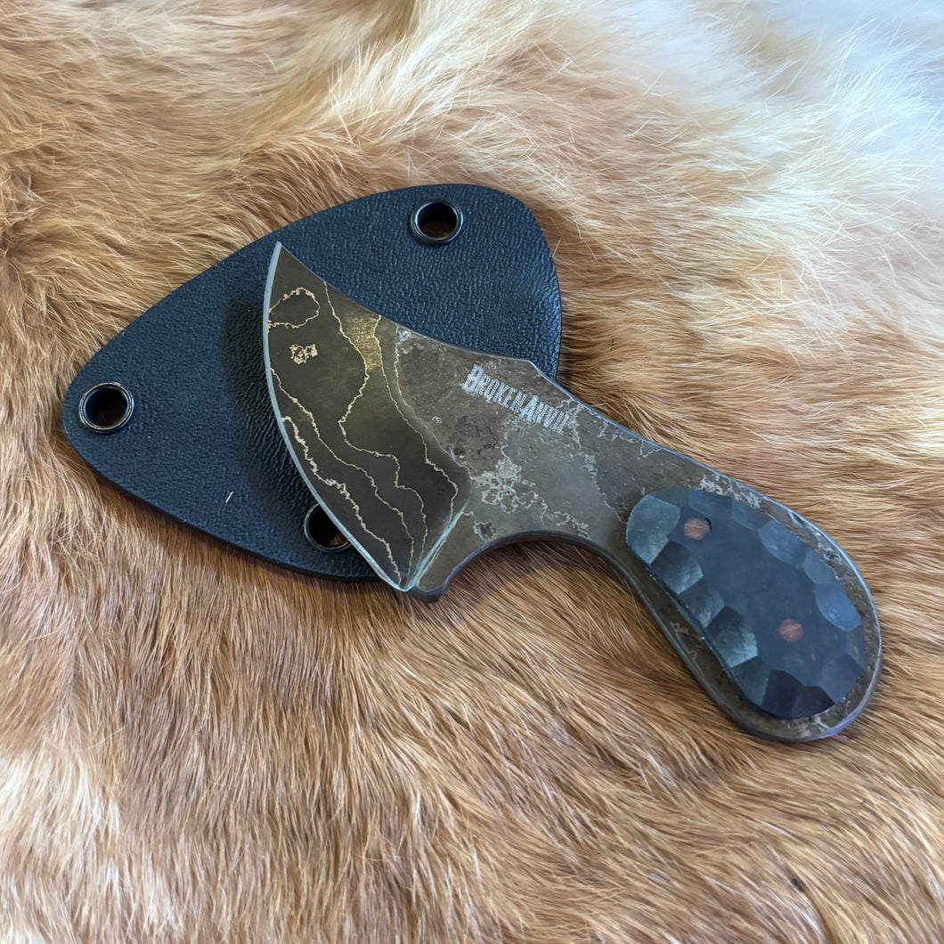 Nickel-Mai Shark tooth